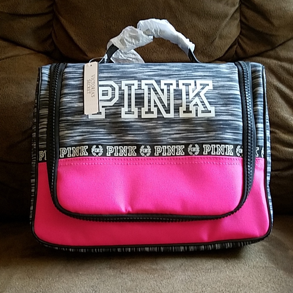 VS Pink toiletry bag